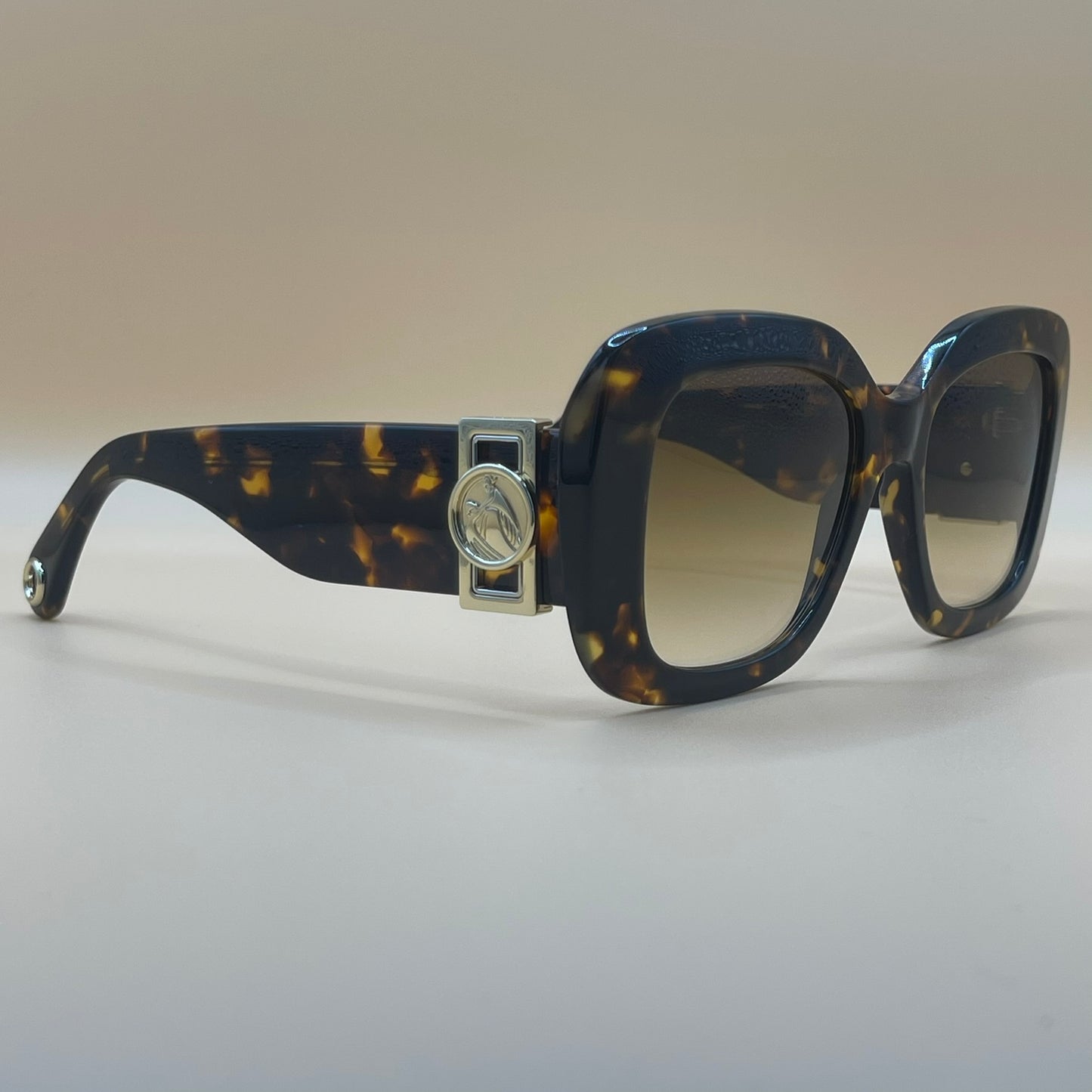 35 Lanvin