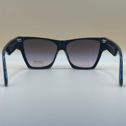 44 Tom Ford