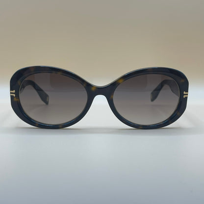 25 Marc Jacobs