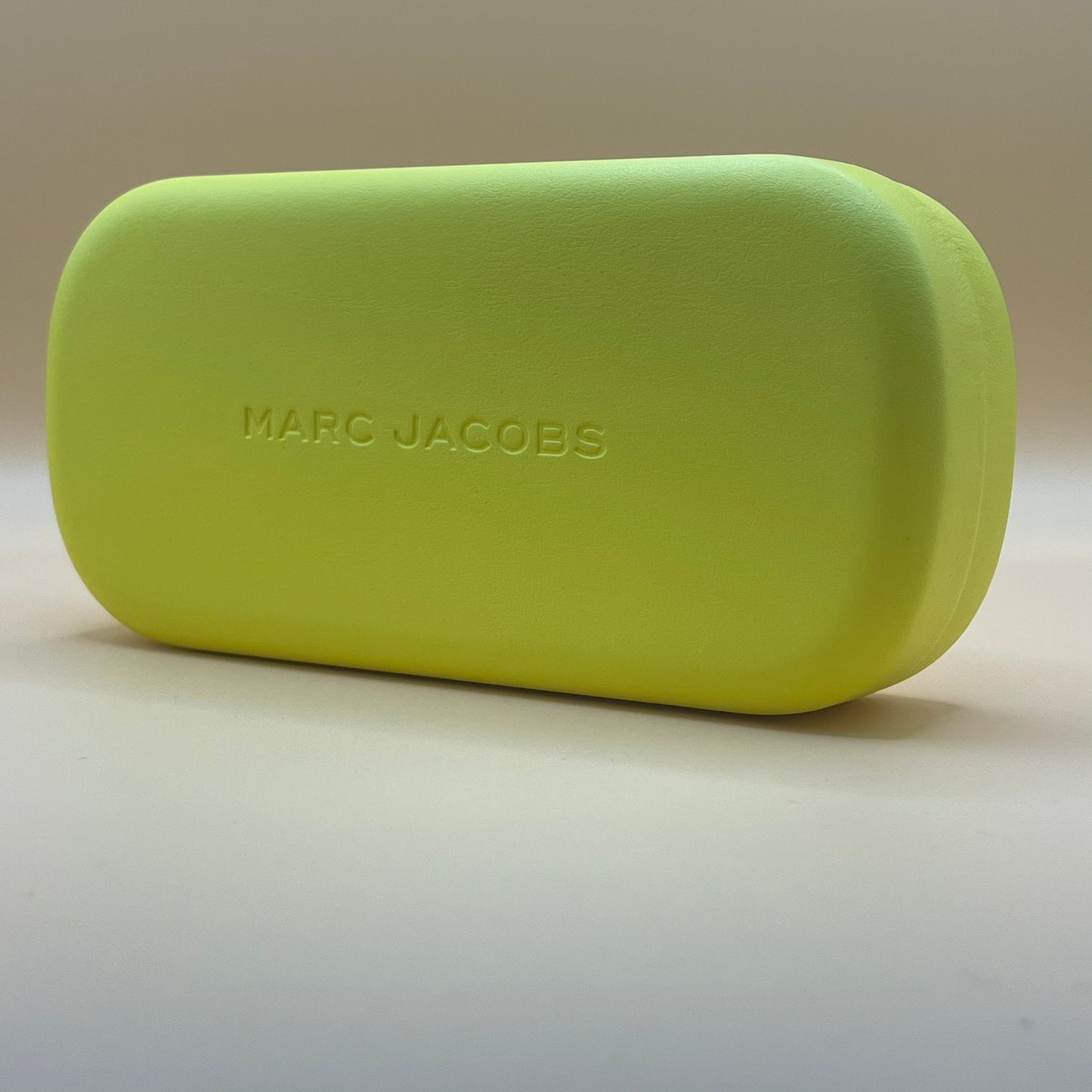 25 Marc Jacobs