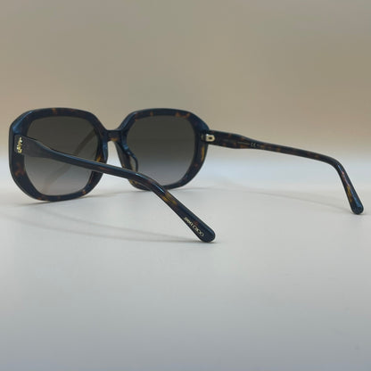 34 Jimmy Choo